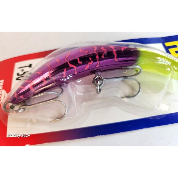 Yakima Bait Original Flatfish T-50 Fishing Lure Met Purple Pink Tiger Made USA - Picture 7 of 8